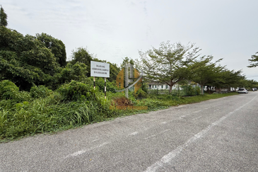 Tanah Lot Banglo Saiz 395m²  di Taman Koperat Perdana Kelulut, Marang, Terengganu