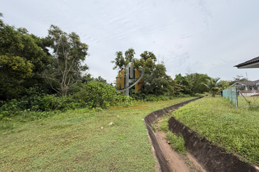 Tanah Lot Banglo Saiz 395m²  di Taman Koperat Perdana Kelulut, Marang, Terengganu