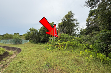 Tanah Lot Banglo Saiz 395m²  di Taman Koperat Perdana Kelulut, Marang, Terengganu