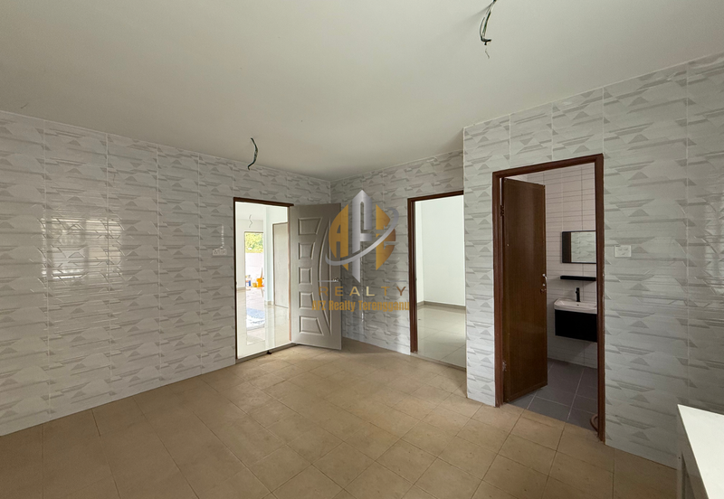 [Corner Lot]Rumah Teres 2 Tingkat di Batu 18, Kg. Bukit Perpat, Ajil, Terengganu hadapan Kompleks Pertanian