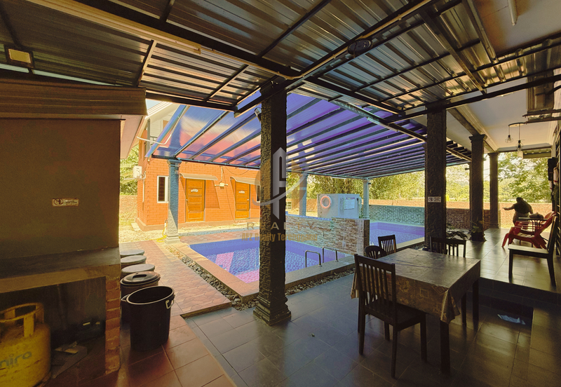 [Fully Furnished] Homestay 7 bilik dengan Pool di Kg. Wakaf Mesira Tepoh, Kuala Nerus Terengganu