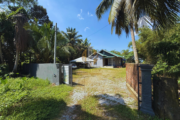 [Fully Furnished] Homestay 7 bilik dengan Pool di Kg. Wakaf Mesira Tepoh, Kuala Nerus Terengganu