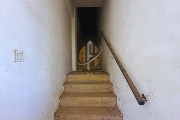 Shoplot 2 Tingkat di Bukit Tumbuh, Seberang Takir, Terengganu di Tepi Jalan Utama ke Airport