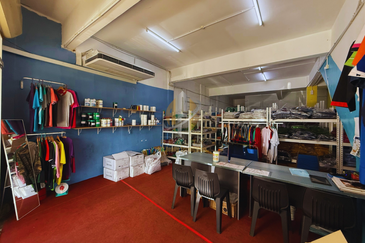 Shoplot 2 Tingkat di Bukit Tumbuh, Seberang Takir, Terengganu di Tepi Jalan Utama ke Airport