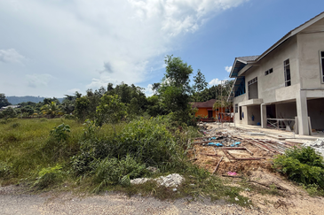 Tanah Lot Banglo Saiz 460m² di Kg. Gemuroh, Kuala Nerus berdekatan Plaza Tol Kuala Terengganu