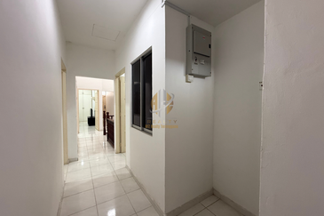 [FULLY RENO] Rumah Teres 2 Tingkat di Taman Padang Midin, Kuala Terengganu, Terengganu