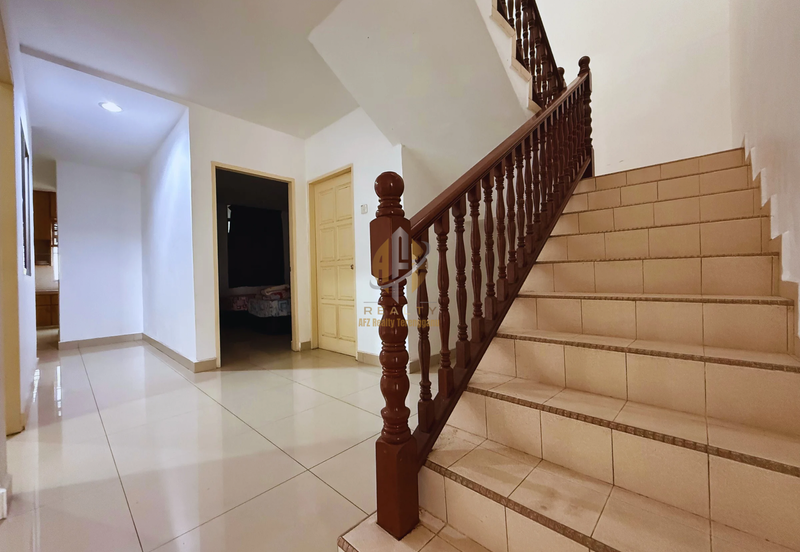 [FULLY RENO] Rumah Teres 2 Tingkat di Taman Padang Midin, Kuala Terengganu, Terengganu