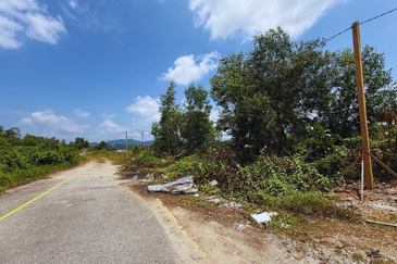 [Tanah Gred A]Tanah Lot Banglo Saiz 411m² di Kawasan Perindustrian Gong Badak, Kuala Nerus, Terengganu