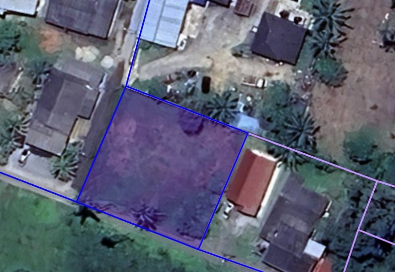 Tanah Lot syarat Bangunan bersaiz 1137m² di Batu 9 Kg. Padang Mengkuang, Bukit Payong Terengganu berdekatan Stesen Petron