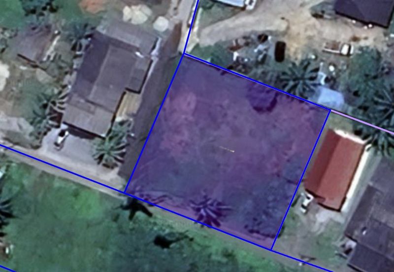 Tanah Lot syarat Bangunan bersaiz 1137m² di Batu 9 Kg. Padang Mengkuang, Bukit Payong Terengganu berdekatan Stesen Petron