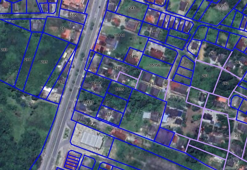 Tanah Lot syarat Bangunan bersaiz 1137m² di Batu 9 Kg. Padang Mengkuang, Bukit Payong Terengganu berdekatan Stesen Petron