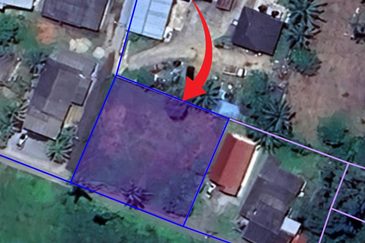 Tanah Lot syarat Bangunan bersaiz 1137m² di Batu 9 Kg. Padang Mengkuang, Bukit Payong Terengganu berdekatan Stesen Petron