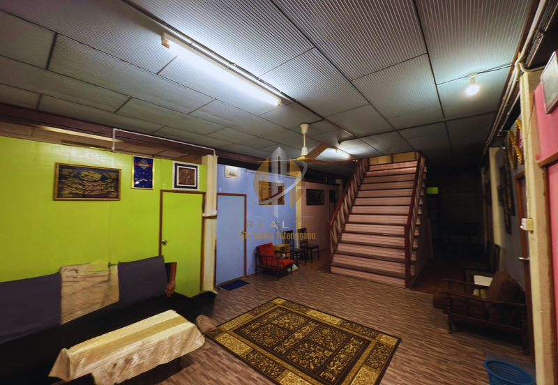 Tanah Lot Banglo bersaiz 870m² + Rumah Kayu 2 Tingkat di Pulau Kambing, Pusat Bandaraya Kuala Terengganu, Terengganu