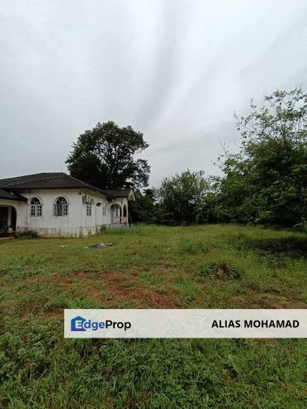 (TEPI JALAN UTAMA) TANAH BESERTA RUMAH BANGLO DI KG. KEBOR BESAR, MANIR, KUALA TERENGGANU, Terengganu, Kuala Terengganu
