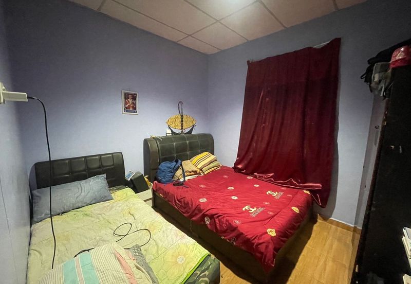 𝐑𝐔𝐌𝐀𝐇 𝐓𝐄𝐑𝐄𝐒 𝟏 𝐓𝐈𝐍𝐆𝐊𝐀𝐓 𝐃𝐈 𝐓𝐀𝐌𝐀𝐍 𝐏𝐄𝐑𝐓𝐀𝐍𝐆 𝐏𝐄𝐑𝐌𝐀𝐈, 𝐀𝐉𝐈𝐋, 𝐓𝐄𝐑𝐄𝐍𝐆𝐆𝐀𝐍𝐔