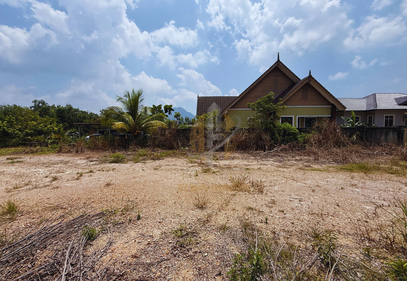 Tanah Lot Banglo bersaiz 616m² di Kg. Nyior, Paka, Terengganu
