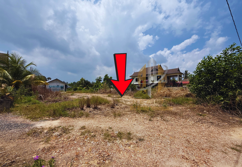 Tanah Lot Banglo bersaiz 616m² di Kg. Nyior, Paka, Terengganu