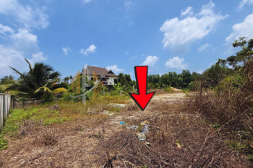 Tanah Lot Banglo bersaiz 616m² di Kg. Nyior, Paka, Terengganu