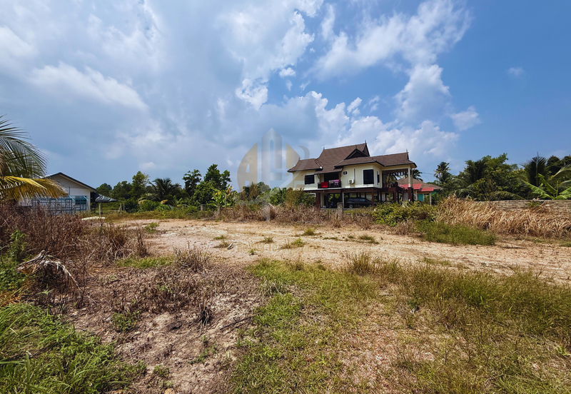Tanah Lot Banglo bersaiz 616m² di Kg. Nyior, Paka, Terengganu