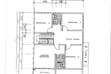 𝐑𝐔𝐌𝐀𝐇 𝐒𝐄𝐌𝐈-𝐃 𝐃𝐔𝐀 𝐓𝐈𝐍𝐆𝐊𝐀𝐓 𝐃𝐈 𝐓𝐀𝐌𝐀𝐍 𝐁𝐀𝐈𝐃𝐔𝐑𝐈, 𝐊𝐔𝐀𝐋𝐀 𝐁𝐄𝐑𝐀𝐍𝐆