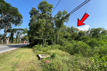 [Gred A] 8 Lot Kedai di tepi Jalan Utama Tok Jembal, Kuala Nerus, Terengganu 