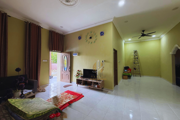 [Below MV]Rumah Semi-D Setingkat di Durian Guling, Marang, Terengganu bersebelahan SMKA Durian Guling