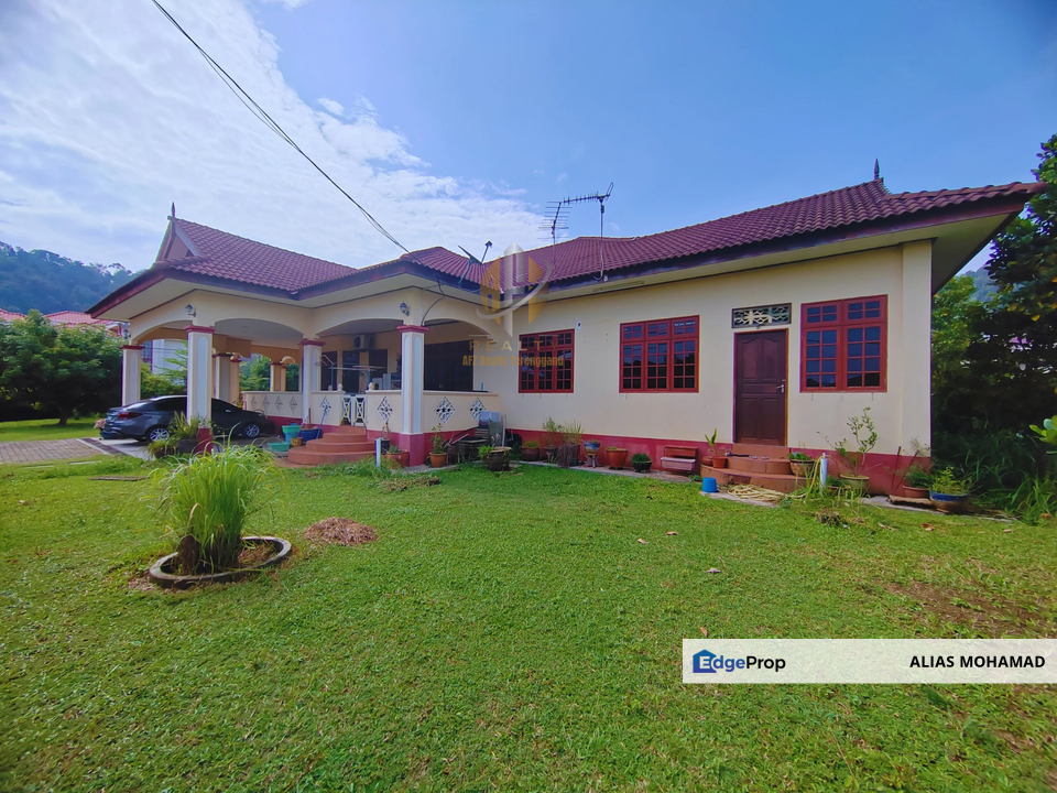 Rumah Banglo Setingkat DI Taman Chendering Utama Sebelah Istana SYARQIYYAH, Terengganu, Kuala Terengganu