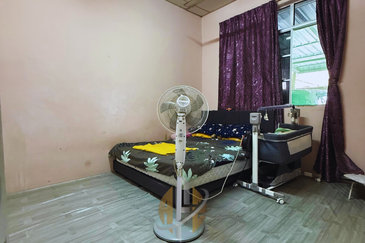 Rumah Teres Setingkat di Taman Katong Jaya, Kg. Banggol Katong, Kuala Terengganu, Terengganu