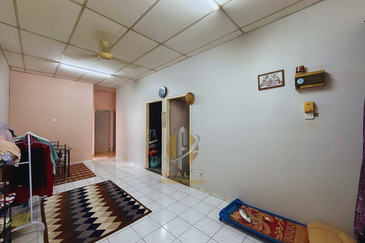 Rumah Teres Setingkat di Taman Katong Jaya, Kg. Banggol Katong, Kuala Terengganu, Terengganu