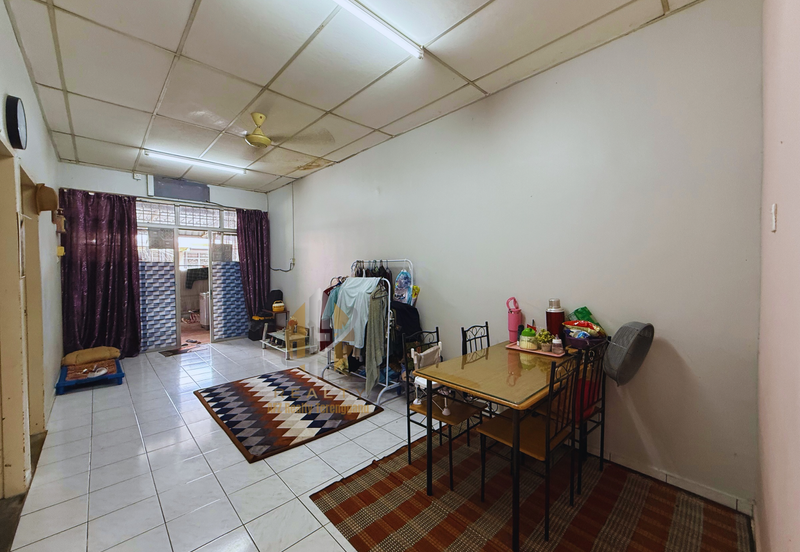 Rumah Teres Setingkat di Taman Katong Jaya, Kg. Banggol Katong, Kuala Terengganu, Terengganu