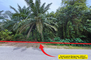 Tanah tepi Jalan syarat Bangunan 1361m²  di Kg. Kelulut, Marang, Terengganu