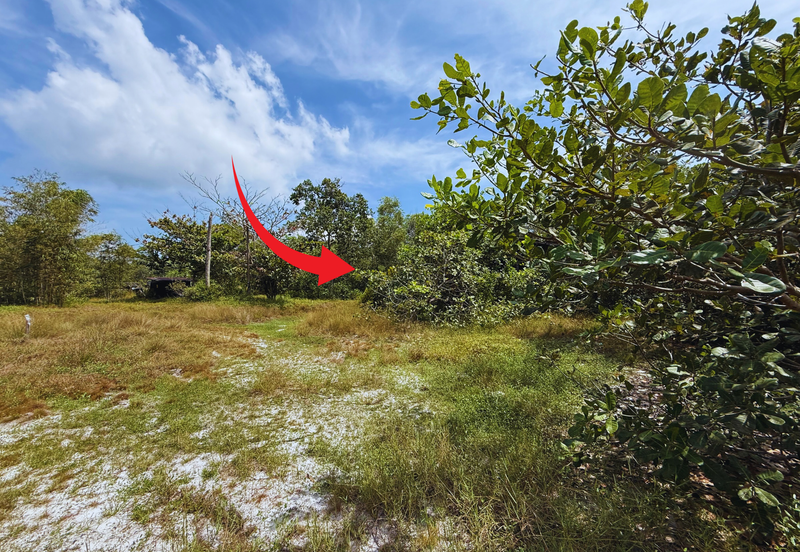Tanah Lot Banglo bersaiz 441m²  di Kg. Alur Tuman, Marang, Terengganu sebelah Sekolah Memandu Arinah