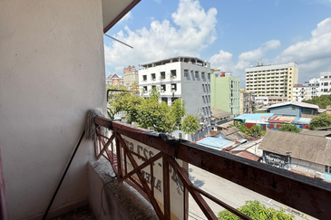 Rumah di Tingkat 4 Flat Seri Kolam, Kuala Terengganu, Terengganu