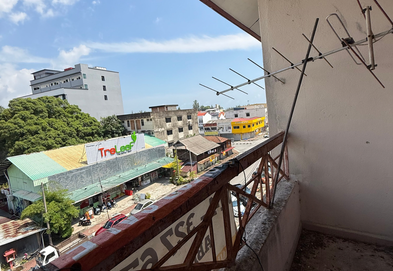 Rumah di Tingkat 4 Flat Seri Kolam, Kuala Terengganu, Terengganu