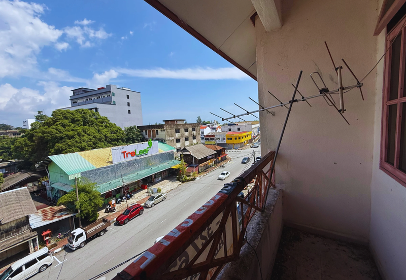 Rumah di Tingkat 4 Flat Seri Kolam, Kuala Terengganu, Terengganu