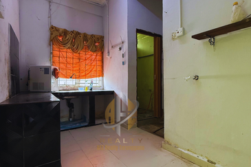 [Endlot & Bawah Harga Market] Rumah Teres Setingkat di Kg. Saujana, Bandar Permaisuri, Setiu, Terengganu sebelah SM Imtiaz Yayasan Terengganu