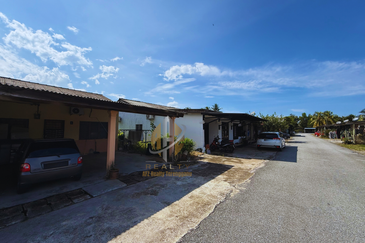 [Endlot & Bawah Harga Market] Rumah Teres Setingkat di Kg. Saujana, Bandar Permaisuri, Setiu, Terengganu sebelah SM Imtiaz Yayasan Terengganu