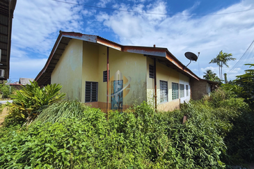 [Endlot & Bawah Harga Market] Rumah Teres Setingkat di Kg. Saujana, Bandar Permaisuri, Setiu, Terengganu sebelah SM Imtiaz Yayasan Terengganu