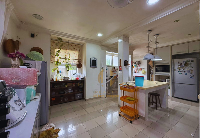 [𝐅𝐔𝐋𝐋𝐘 𝐑𝐄𝐍𝐎𝐕𝐀𝐓𝐄𝐃 & 𝐅𝐔𝐋𝐋𝐘 𝐅𝐔𝐑𝐍𝐈𝐒𝐇𝐄𝐃] Banglo Mewah 3 Tingkat berkonsepkan English di KTGR, Kuala Nerus mengadap tasik