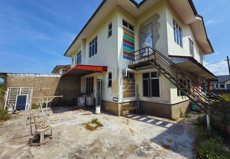 Rumah Semi-D 2 Tingkat di Kg. Wakaf Mempelam, Kuala Terengganu berdekatan Pasaraya NIRWANA