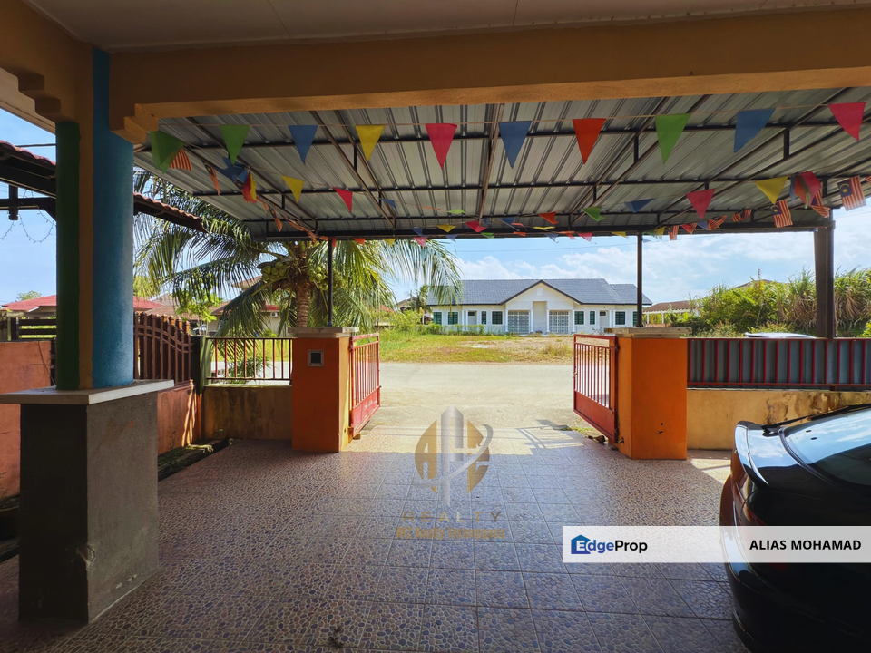 Rumah Semi-D 2 Tingkat di Kg. Wakaf Mempelam, Kuala Terengganu berdekatan Pasaraya NIRWANA, Terengganu, Kuala Terengganu