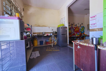 Rumah Semi-D 2 Tingkat di Kg. Wakaf Mempelam, Kuala Terengganu berdekatan Pasaraya NIRWANA