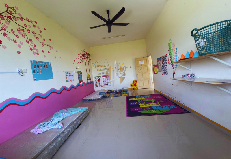 Rumah Semi-D 2 Tingkat di Kg. Wakaf Mempelam, Kuala Terengganu berdekatan Pasaraya NIRWANA