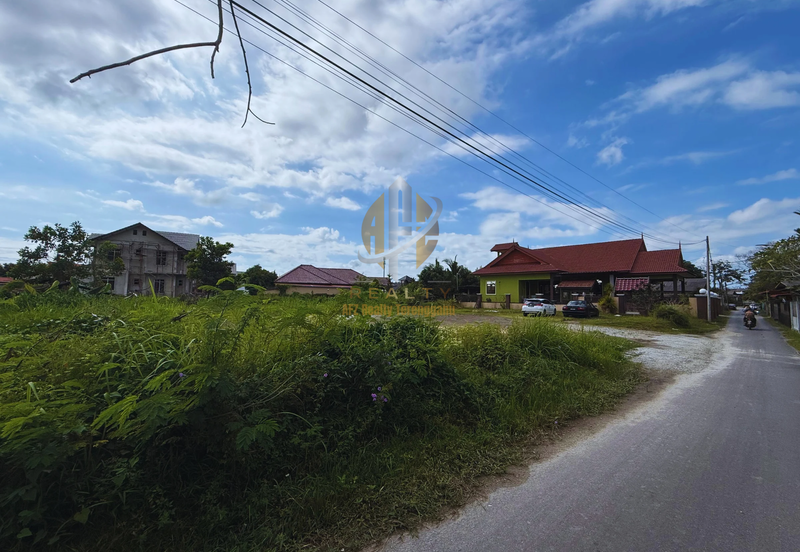 Tanah Lot Banglo bersaiz 764m²  di Bukit Besar, Kuala Terengganu berdekatan SK Tengku Bariah