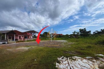 Tanah Lot Banglo bersaiz 764m²  di Bukit Besar, Kuala Terengganu berdekatan SK Tengku Bariah