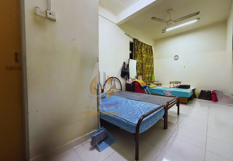 Rumah Teres 2 Tingkat di Taman Desa Mutiara, Gong Badak, Terengganu berdekatan Petron & Perodua Gong Badak