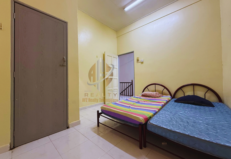 Rumah Teres 2 Tingkat di Taman Desa Mutiara, Gong Badak, Terengganu berdekatan Petron & Perodua Gong Badak