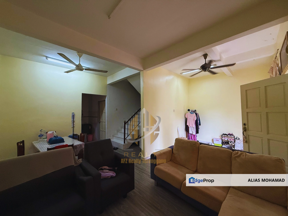 Rumah Teres 2 Tingkat di Taman Desa Mutiara, Gong Badak, Terengganu berdekatan Petron & Perodua Gong Badak, Terengganu, 