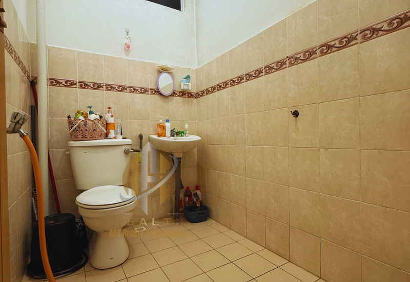 Rumah Teres 2 Tingkat di Taman Desa Mutiara, Gong Badak, Terengganu berdekatan Petron & Perodua Gong Badak