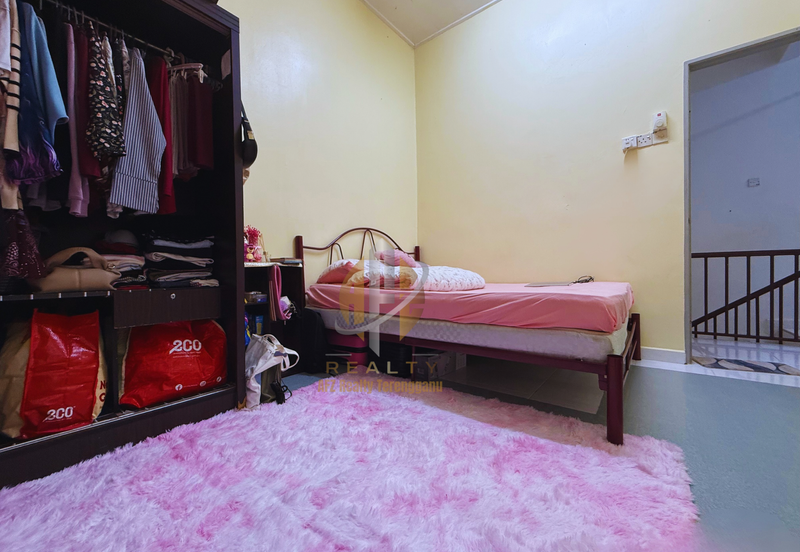 Rumah Teres 2 Tingkat di Taman Desa Mutiara, Gong Badak, Terengganu berdekatan Petron & Perodua Gong Badak